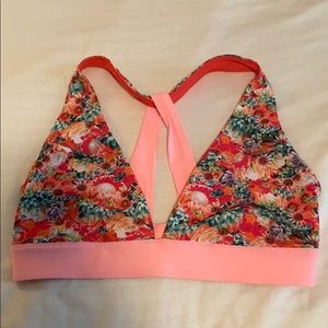 Lululemon hot yoga top/sports bra